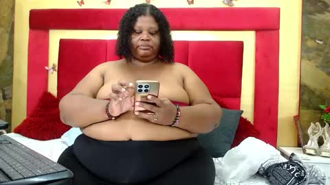 Snapshot of exoticbigmandx chatting on 03-01-26, 01:46 Mandy online show from 03-01-26, 01:46