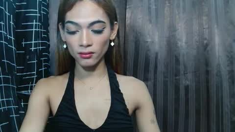 Snapshot of exotichardcore chatting on 10-21-25, 03:02 jenny Laiza online show from 10-21-25, 03:02