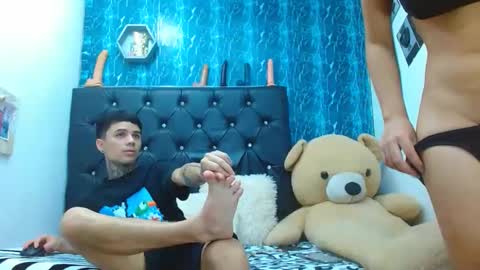 Snapshot of exotichot_couple chatting on 03-06-25, 03:02 exotichot_couple online show from 03-06-25, 03:02