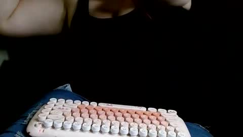 Exoticlexxii online show from 11-28-25, 06:05