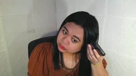 Snapshot of exoticpinayx chatting on 12-01-25, 02:27 SHANTAL MARIE online show from 12-01-25, 02:27