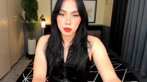 Suki online show from 09-26-25, 08:07