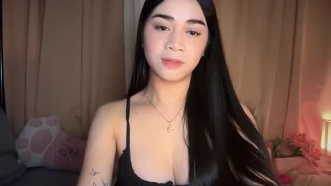 chloee online show from 12-15-25, 02:32