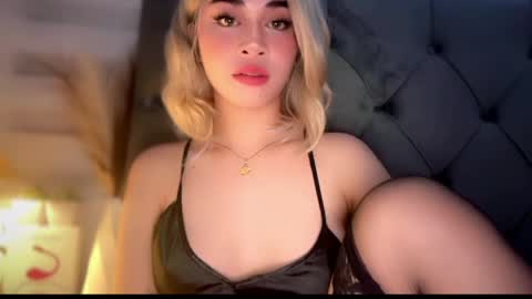 chloee online show from 05-24-26, 05:29