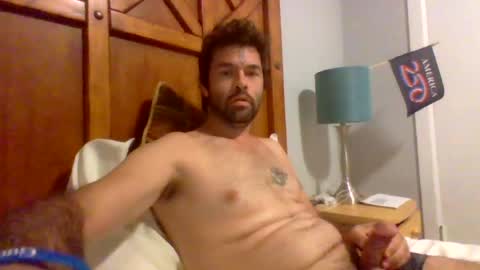 Snapshot of experienced4jocktop chatting on 07-04-26, 03:29 Antonio Leon Gibson-Cushing online show from 07-04-26, 03:29