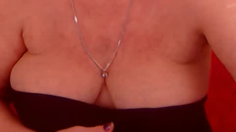 Snapshot of experiencedalana chatting on 12-17-24, 11:27 Alana online show from 12-17-24, 11:27