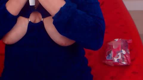 Snapshot of experiencedalana chatting on 01-12-25, 09:19 Alana online show from 01-12-25, 09:19