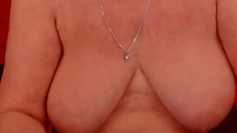 Snapshot of experiencedalana chatting on 01-17-25, 01:47 Alana online show from 01-17-25, 01:47