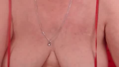 Snapshot of experiencedalana chatting on 12-14-25, 02:11 Alana online show from 12-14-25, 02:11