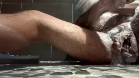 expy038419 online show from 10-19-25, 04:02