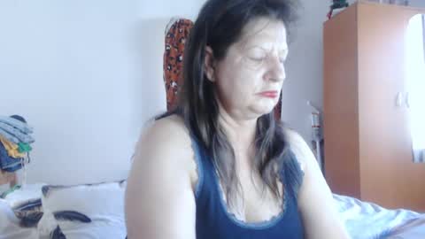 Snapshot of extasymature chatting on 06-17-26, 05:32 ExtasyMature online show from 06-17-26, 05:32