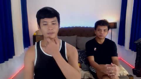 Snapshot of extraservice69menx chatting on 10-28-25, 03:36 JOHNDAVE online show from 10-28-25, 03:36