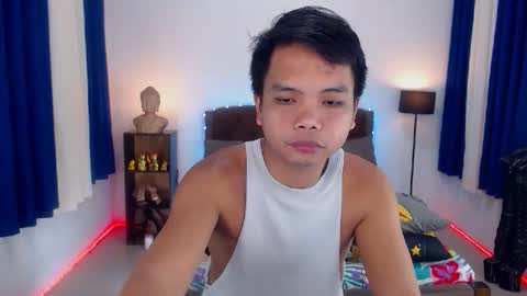 Snapshot of extraservice69menx chatting on 11-03-25, 01:29 JOHNDAVE online show from 11-03-25, 01:29