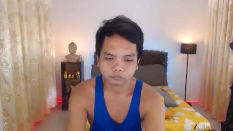 Snapshot of extraservice69menx chatting on 11-22-25, 02:05 JOHNDAVE online show from 11-22-25, 02:05