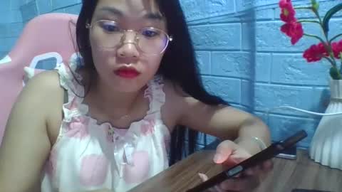 Eye online show from 04-16-26, 01:06