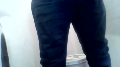 Snapshot of eyyoboobo0 chatting on 02-08-25, 07:27 eyyoboobo0 online show from 02-08-25, 07:27