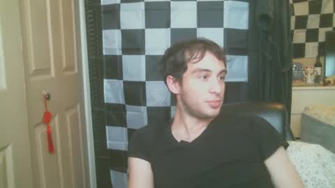 Ezra Naamah online show from 03-05-25, 10:21