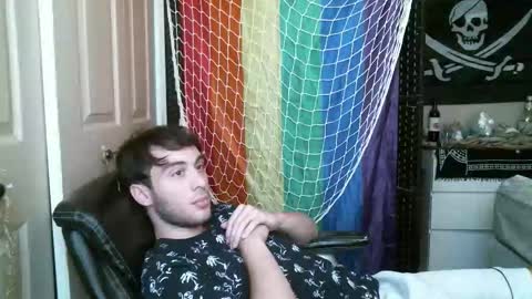 Ezra Naamah online show from 11-20-25, 04:18