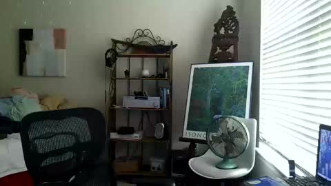 Snapshot of f33l_good chatting on 02-02-26, 08:29 F33l Good online show from 02-02-26, 08:29