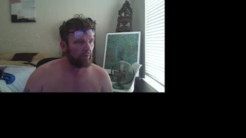 Snapshot of f33l_good chatting on 02-19-26, 04:14 F33l Good online show from 02-19-26, 04:14