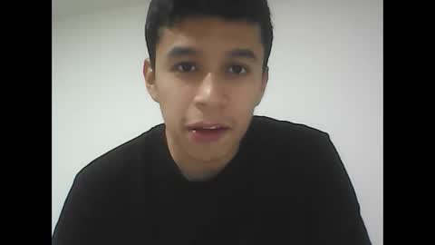 Snapshot of fabiar11 chatting on 09-20-25, 04:02 R online show from 09-20-25, 04:02