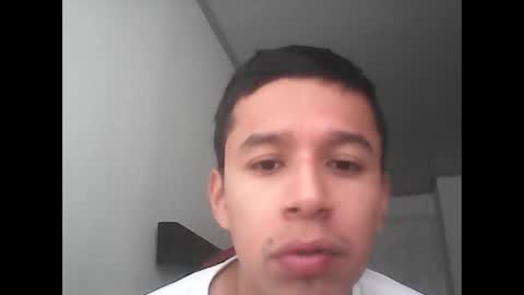 Snapshot of fabiar11 chatting on 01-06-26, 03:05 R online show from 01-06-26, 03:05