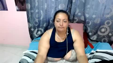 fabritziapiel online show from 06-19-26, 03:49