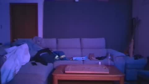 facesd online show from 02-22-25, 09:34