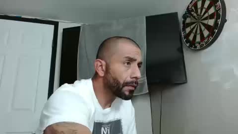 Mark online show from 10-10-25, 07:29