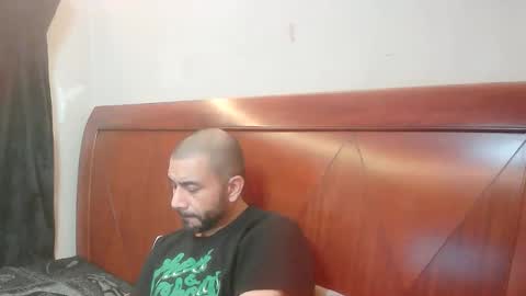 Mark online show from 03-09-26, 09:13