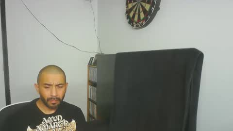 Snapshot of faded805 chatting on 05-30-26, 02:14 Mark online show from 05-30-26, 02:14