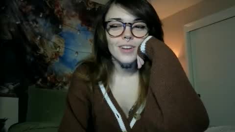 Snapshot of faerienugs chatting on 02-13-25, 02:34 Faerie 3 online show from 02-13-25, 02:34