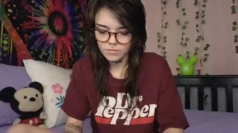 Faerie 3 online show from 02-11-26, 12:48