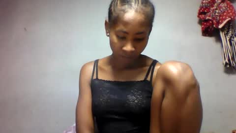 faiqua95 online show from 04-10-26, 09:58