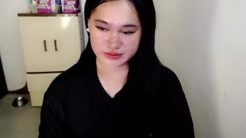 Snapshot of fairy_cuddle chatting on 06-10-26, 04:50 call me shanaia online show from 06-10-26, 04:50