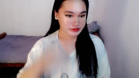Snapshot of fairy_cuddle chatting on 06-14-26, 07:05 call me shanaia online show from 06-14-26, 07:05