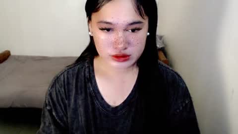 Snapshot of fairy_cuddle chatting on 06-15-26, 07:27 call me shanaia online show from 06-15-26, 07:27