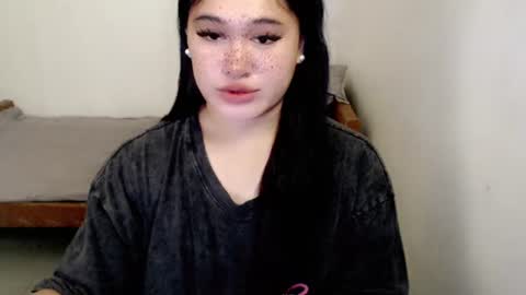 Snapshot of fairy_cuddle chatting on 06-22-26, 09:34 call me shanaia online show from 06-22-26, 09:34
