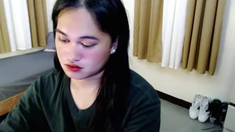 Snapshot of fairy_cuddle chatting on 07-22-26, 05:43 call me shanaia online show from 07-22-26, 05:43