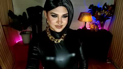 Snapshot of fairycockxxx chatting on 11-13-25, 07:29 CLAUDIA VALVALERA online show from 11-13-25, 07:29