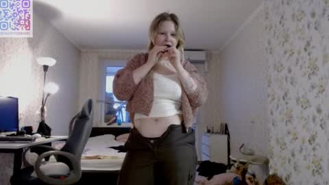 Arisha online show from 02-10-25, 02:37