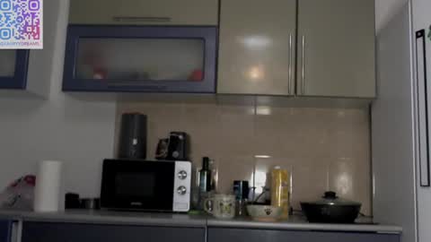 Arisha online show from 02-22-25, 10:42