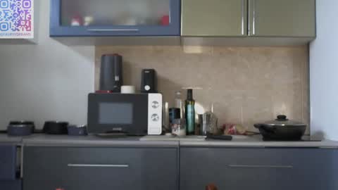 Arisha online show from 03-06-25, 12:19