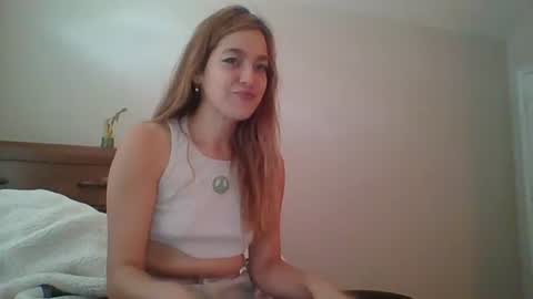 Snapshot of fairyfarrah chatting on 06-06-26, 02:22 fairyfarrah online show from 06-06-26, 02:22