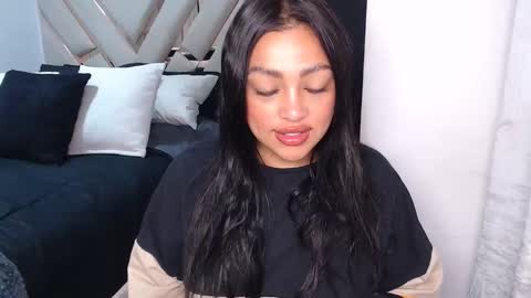 fairylatin online show from 10-17-25, 09:12