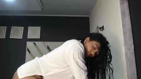 fairylatin online show from 04-17-26, 08:56