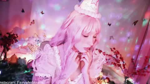 Snapshot of fairywhore chatting on 05-16-26, 02:30 Jackie Cosplayer online show from 05-16-26, 02:30