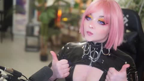 Snapshot of faith_chan chatting on 12-07-24, 12:41 faith_chan online show from 12-07-24, 12:41