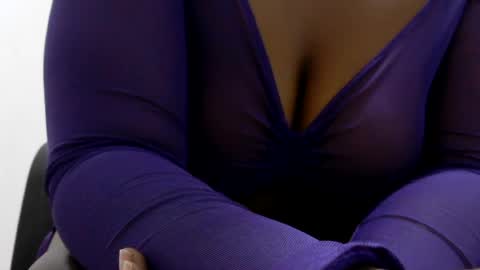 Snapshot of faithokoyo480 chatting on 07-11-26, 10:07 raysa4421 online show from 07-11-26, 10:07