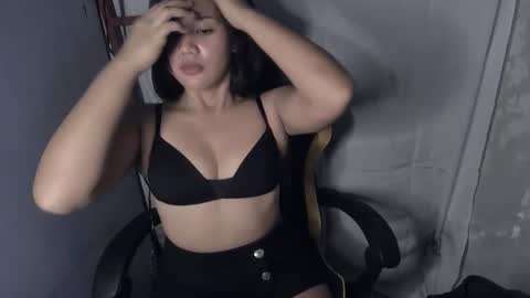 faithveronica130200134 online show from 11-30-25, 05:44